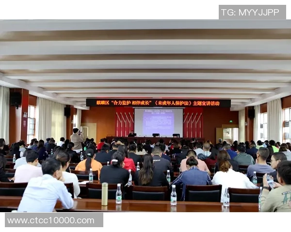 足球明星的成长之路:从青涩少年到世界顶级球员的艰辛历程 足球明星的成长之路:从青涩少年到世界顶级球员的艰辛历程