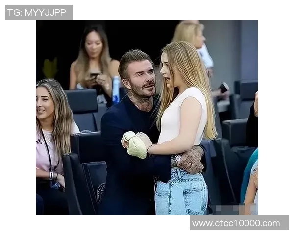 足球明星温馨时刻亲自为女儿扎辫子展现父爱与柔情的完美结合 足球明星温馨时刻亲自为女儿扎辫子展现父爱与柔情的完美结合