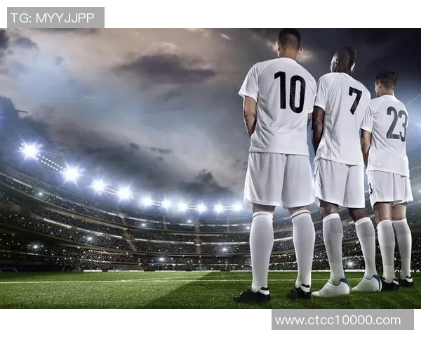 马德里足球明星的传奇故事与辉煌成就探秘 马德里足球明星的传奇故事与辉煌成就探秘